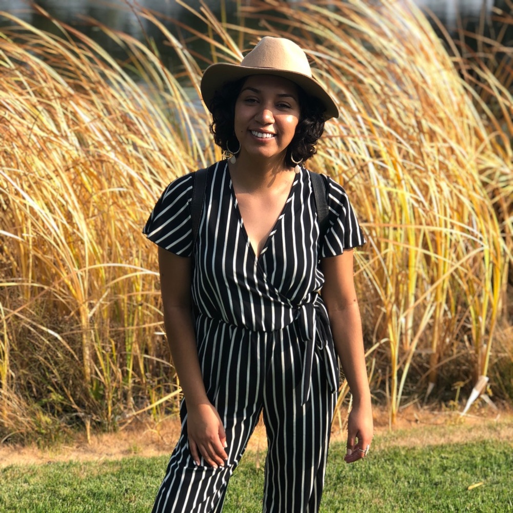 Meet your Posher, Denise